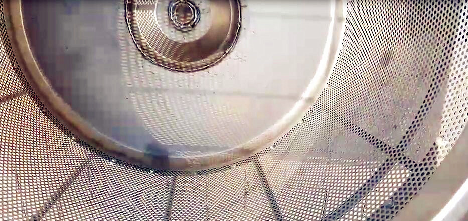 小型攪拌機種子清篩采用220v漏網攪拌機攪拌清篩滾筒內展示--河北東圣吊索具制造有限公司--小型攪拌機|石材夾具|液壓堆高車|手動叉車