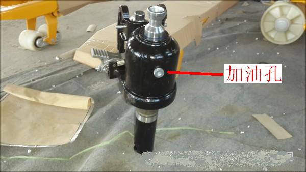 手動液壓托盤車液壓油更換位置詳細標注圖--河北東圣吊索具制造有限公司--小型攪拌機|石材夾具|液壓堆高車|手動叉車 手動液壓托盤車液壓油更換位置詳細標注圖--河北東圣吊索具制造有限公司--小型攪拌機|石材夾具|液壓堆高車|手動叉車