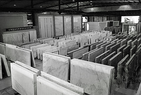 石材吊夾作業倉庫--河北東圣吊索具制造有限公司--石材夾具|小型攪拌機|液壓堆高車|手動叉車