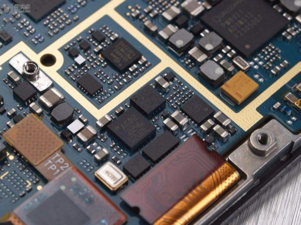 誠(chéng)信收購(gòu)Micron存儲(chǔ)器、NAND 閃存、非易失性、串行EEPROM