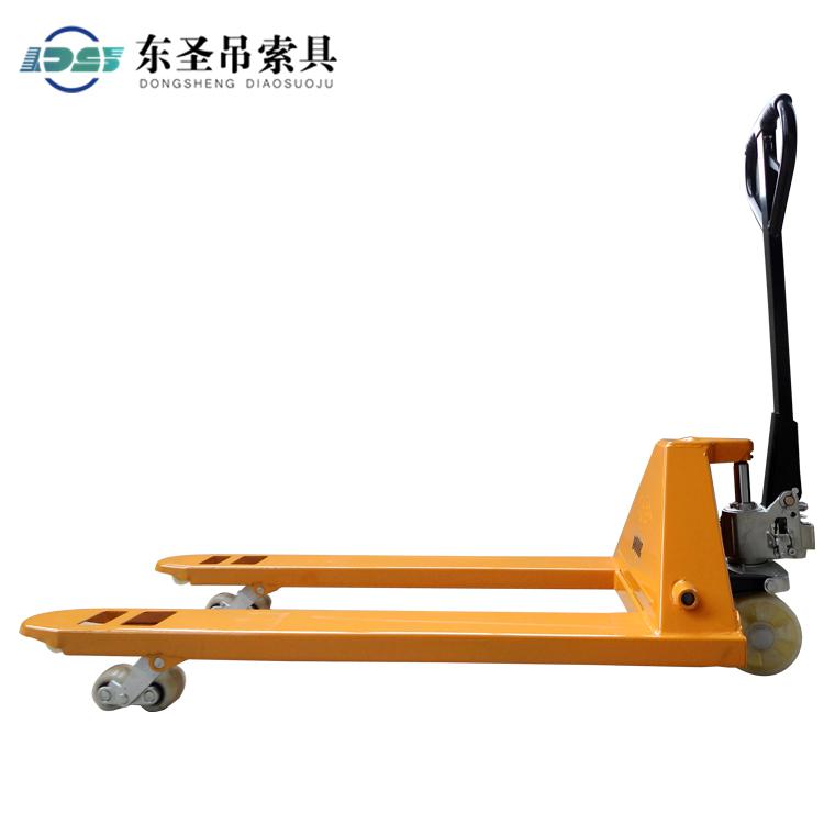 購買液壓叉車可以根據以下性能考慮